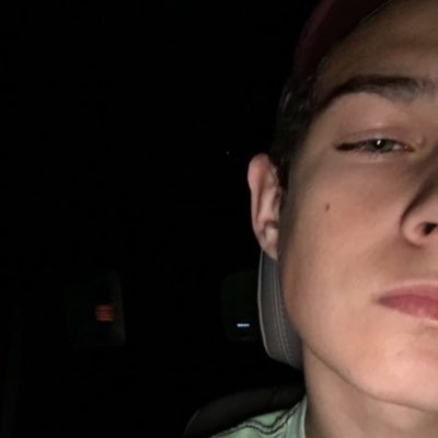 Profile Picture of Stephen Arredondo (@Stephen_nope) on Twitter