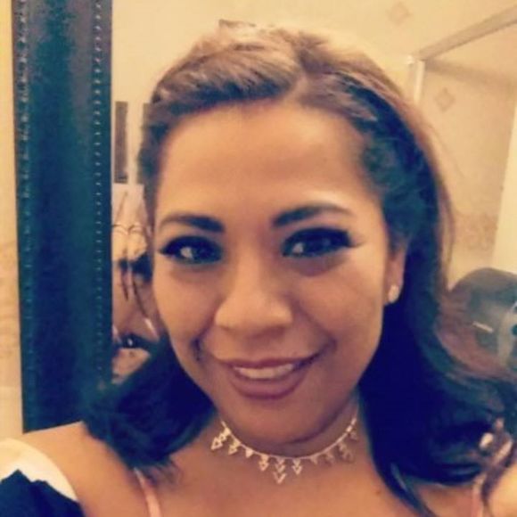 Profile Picture of Samantha Gutierrez (@andradejaqui88) on Poshmark