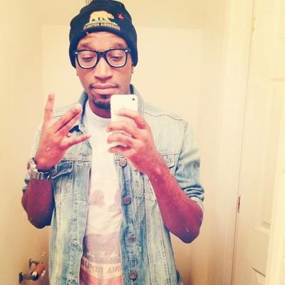 Profile Picture of Robert Parsons (@RobertSteeze) on Twitter