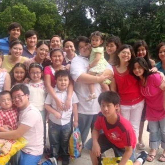 Profile Picture of Norma Abueg (@abuegnorma) on Poshmark