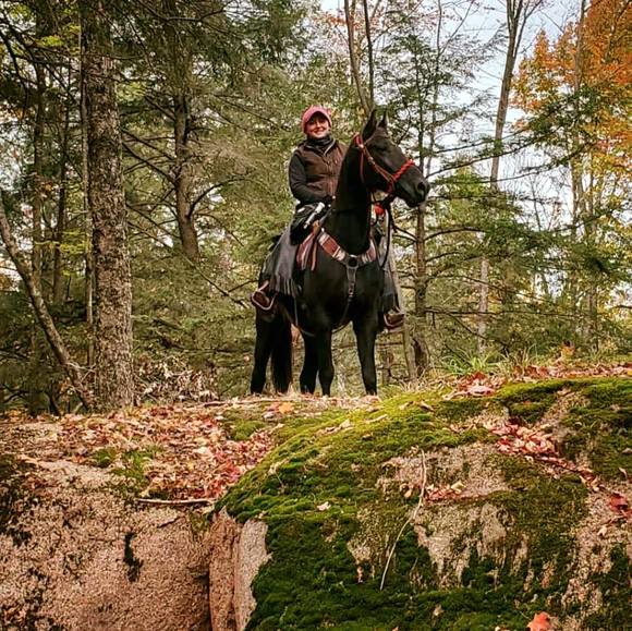 Profile Picture of Paige Caskey (@paige_caskey) on Poshmark