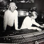Profile Picture of Michael Lockwood (@michaellockwoodthemusician) on Instagram