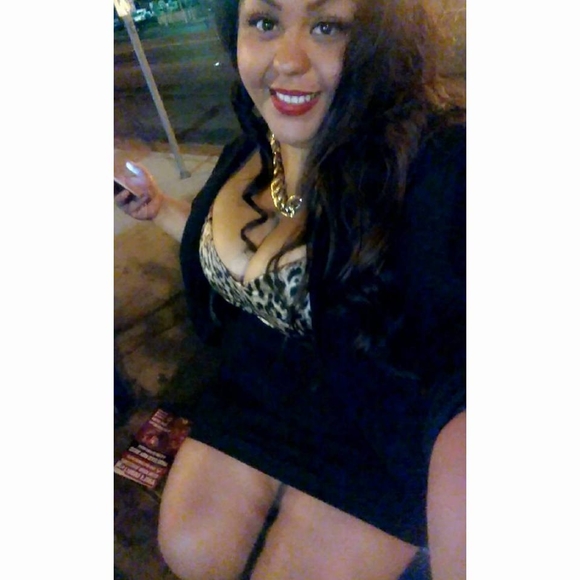 Profile Picture of Jessica Levario (@mama_cuellar) on Poshmark