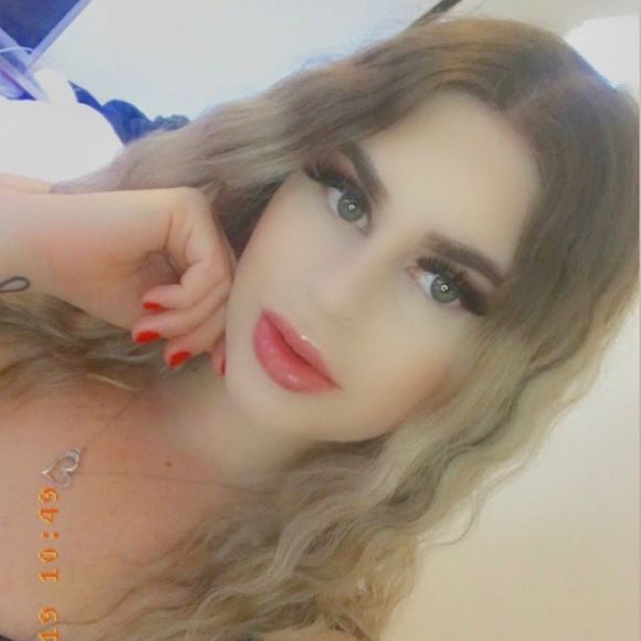 Profile Picture of Marissa Mazzoni (@mazzoni8) on Poshmark