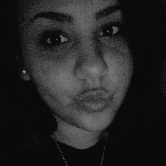 Profile Picture of Brianna Gorley (@malik273747m) on Poshmark