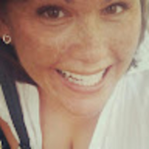 Profile Picture of Verlene Ferriman (@verlene808) on Poshmark