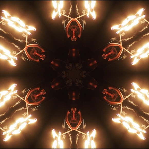 Profile Picture of Nuria Flow (@nuriafire) on Poshmark