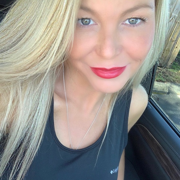 Profile Picture of Christy Sizemore (@csizemorern) on Poshmark