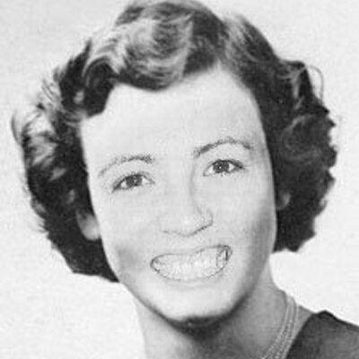 Profile Picture of Andrea Chase (@Andrea_Chase) on Twitter