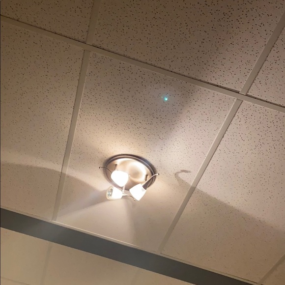 Profile Picture of Kobe Evison (@kobeevison12) on Poshmark