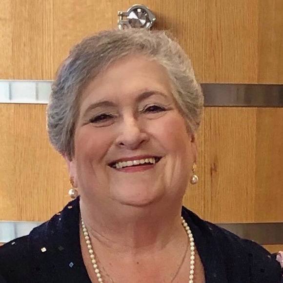 Profile Picture of Chris Broussard (@chris32146) on Poshmark