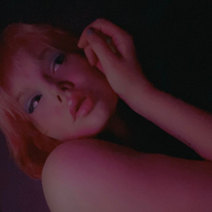 Summer Bee 🐝 🍉 - Tiktok Profile Picture of Summer Bee 🐝 🍉 (@summabeth) on Tiktok