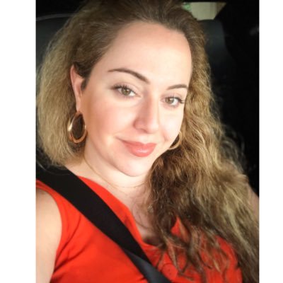 Profile Picture of Kal (@Kalina_22) on Twitter