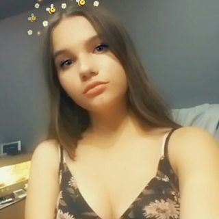 Profile Picture of Julia Budzińska (@Julia-Budzi&) on Facebook