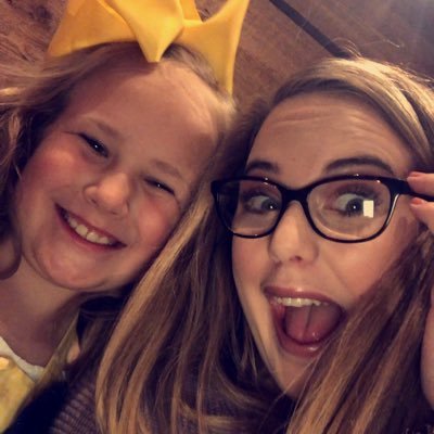 Profile Picture of Caroline Schuster (@carolineschust4) on Twitter