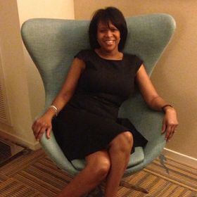 Profile Picture of Lisa Christian Valle (@lezamari) on Pinterest