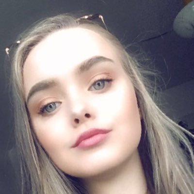 Profile Picture of Elizabeth Mcphee (@Elizabe06026311) on Twitter