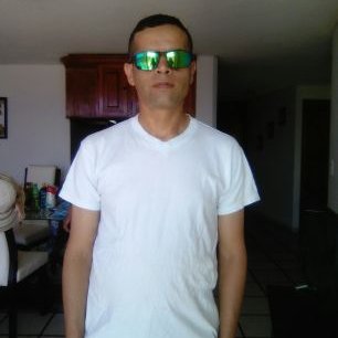 Profile Picture of Saul Cadena Sanchez (@saulcadena73) on Twitter