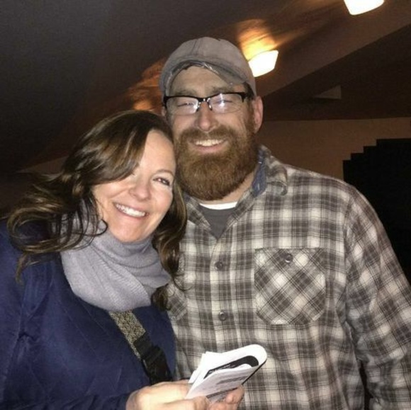 Profile Picture of Lora Winslow (@lorawinslow) on Poshmark