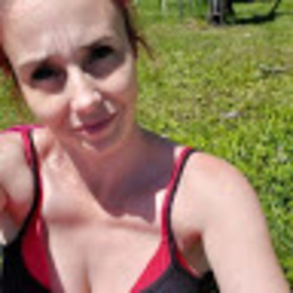 Profile Picture of Véronique Pilotte (@pilottevero79) on Poshmark