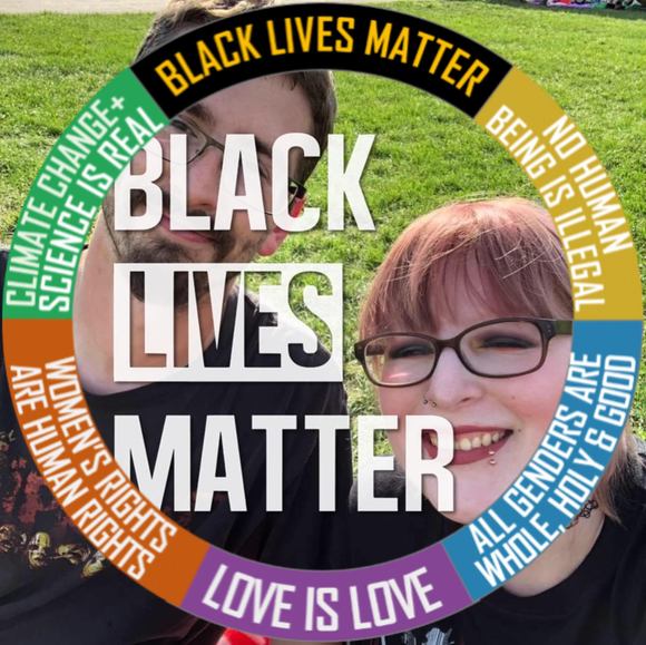 Profile Picture of Andrea Upshaw-klinger (@demonicbunnee) on Poshmark