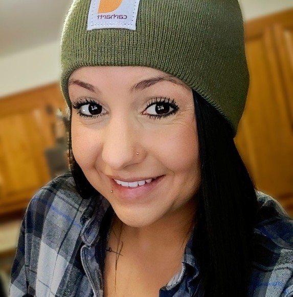 Krystal Biese - Poshmark Profile Picture of Krystal Biese (@kbiese1) on Poshmark