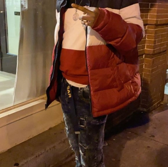 Profile Picture of Dana Hylton (@da_stuy_718) on Poshmark