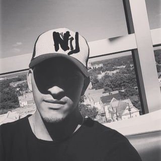 Profile Picture of Edwin Quijano (@edwincinho98) on Twitter