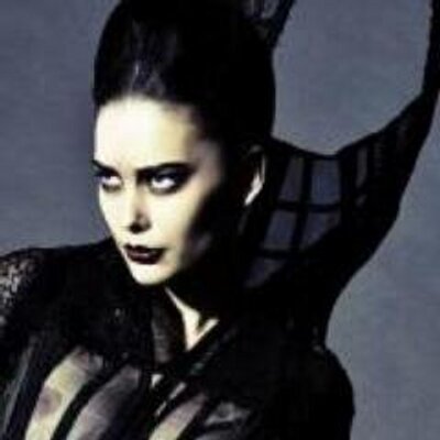 Profile Picture of Ann Hawkins (@AnnLouiseDeveau) on Twitter