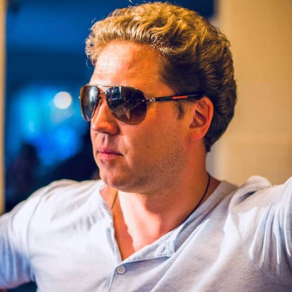 Profile Picture of Andrey Rich (@andreikostka) on Poshmark