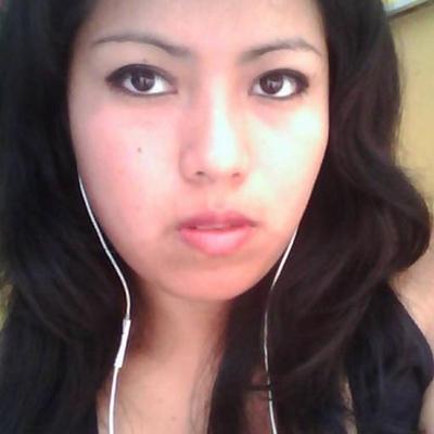 Profile Picture of Rosa Iris (@RosaIris001) on Twitter