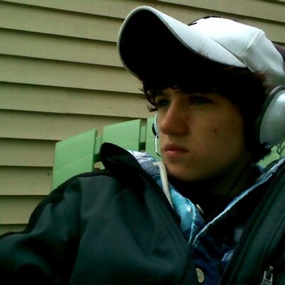Zachary Tyler Thorne - Twitter Profile Picture of Zachary Tyler Thorne (@Bird8096) on Twitter