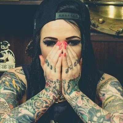 Profile Picture of ŠaЯã (@KimYoOoONA) on Twitter