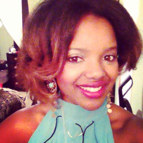 Profile Picture of Ashley Mancha (@ashley_january) on Poshmark