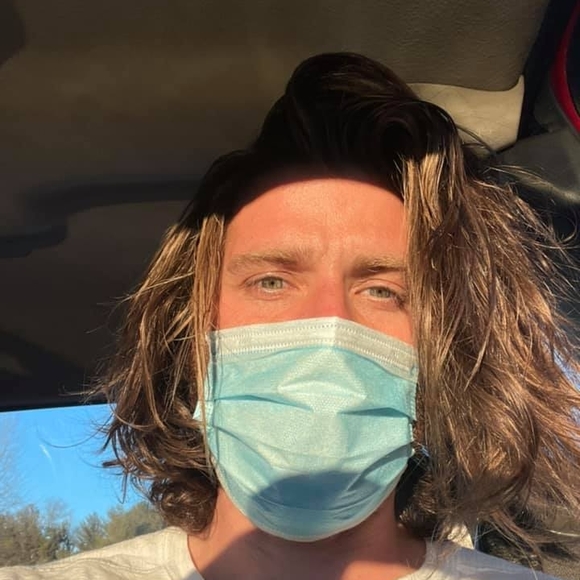 Profile Picture of John Weedon (@johnweedon79) on Poshmark