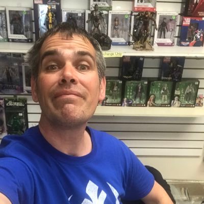 Profile Picture of Larry Hart (@LarryonLI) on Twitter