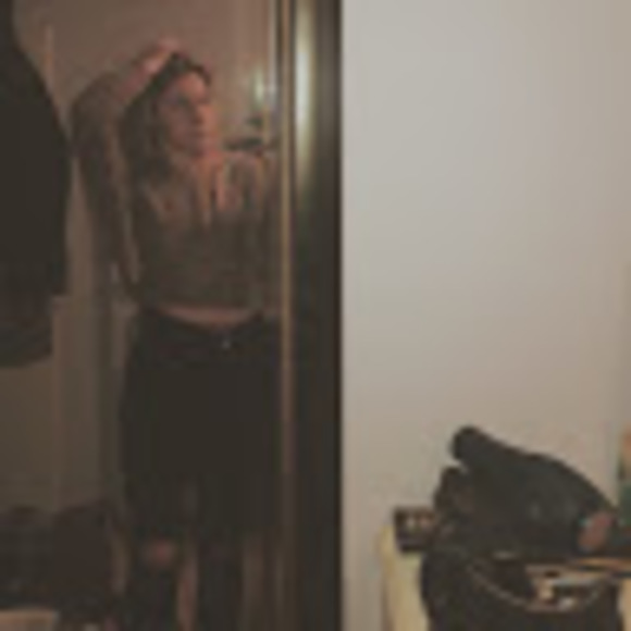 Julia Nickerson - Poshmark Profile Picture of Julia Nickerson (@julianickerson) on Poshmark