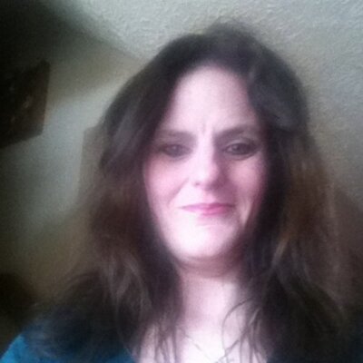Profile Picture of Aimee Jean Plummer (@plummeraimee) on Twitter