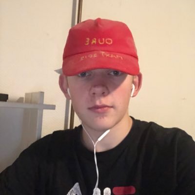 Profile Picture of Oscar Møller Larsen (@Oscarlarsen03) on Twitter