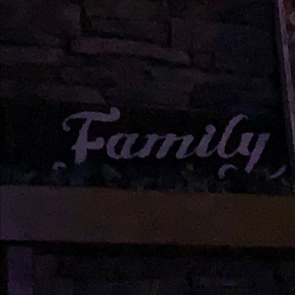 Ryan Scarton - Poshmark Profile Picture of Ryan Scarton (@valerio1040) on Poshmark