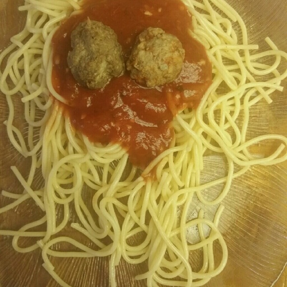 Profile Picture of Cyndel Corgiat (@clinicallyshy) on Poshmark