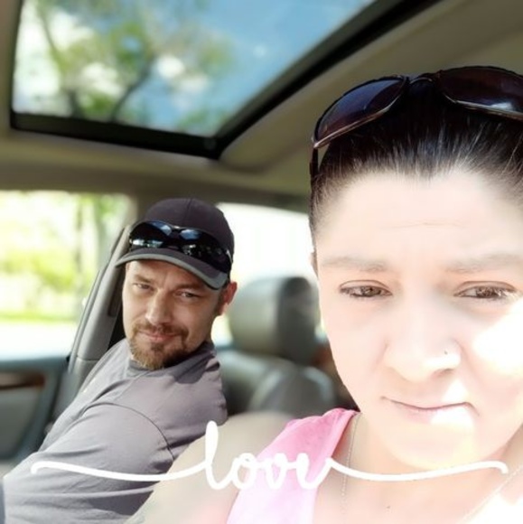 Profile Picture of Alice Peterson (@alice_peterson) on Poshmark