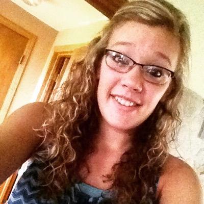 Profile Picture of Autumn Hansen (@AutumnH0115) on Twitter