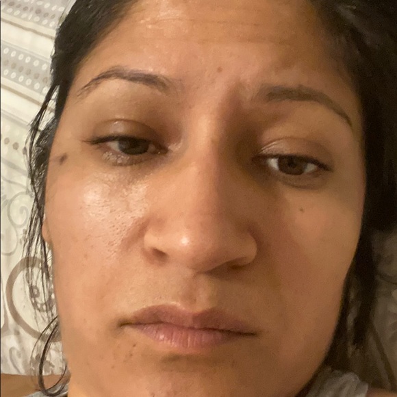 Profile Picture of Ana k Castillo (@4695166324) on Poshmark