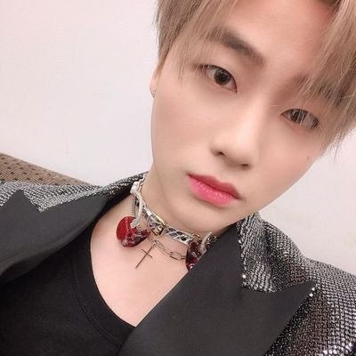 Profile Picture of 아이콘_진환 (@iKON_Jinan____) on Twitter