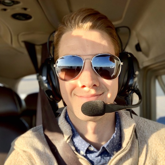 Profile Picture of Chris Fee (@chrisfee) on Poshmark
