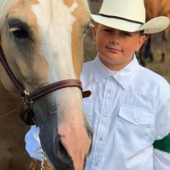 Brayden Nichols - Poshmark Profile Picture of Brayden Nichols (@braydennicho730) on Poshmark