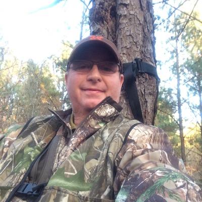 Profile Picture of Tyler Carson (@TcarsonTyler) on Twitter