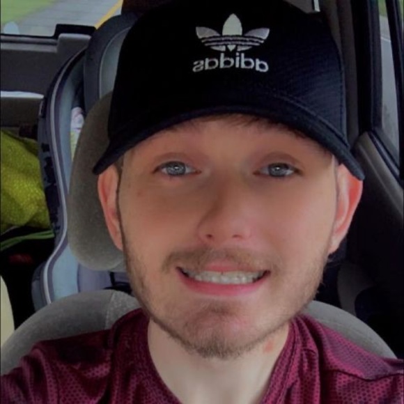 Profile Picture of Jacob Munoz (@munozjacob558) on Poshmark