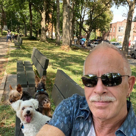 Profile Picture of Walter Jaeckle (@wjjfg) on Poshmark